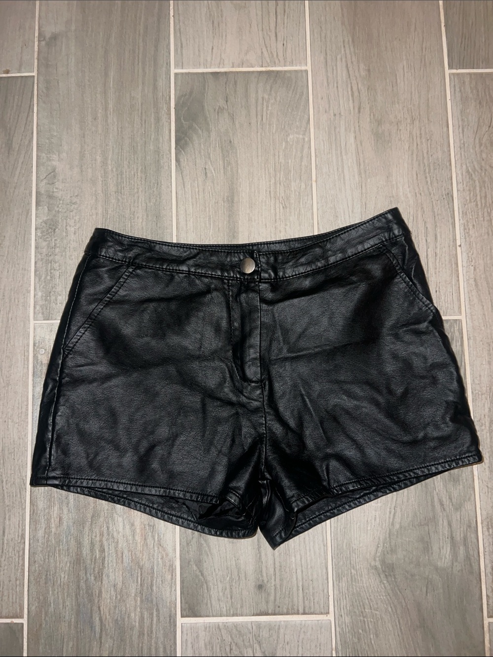 Forever 21 Black High-Waist Faux Leather Shorts